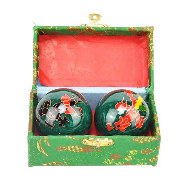 Introducing the Rolling Baoding Ball Yin Yang Set – your path to relaxation, therapy, and holistic wellness. This set of two intricately crafted balls offers a unique fusion of traditional Chinese health practices and modern well-being techniques.
