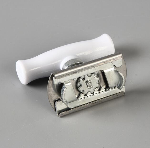 1Pcs Can Opener Stainless Steel Adjustable Jar Openers Manual Spiral Seal Lid Remover Twist Off Screw Bottle Opener Kitchen Tool Emporium Discounts 5 Daily Products Or Gadgets Per Day